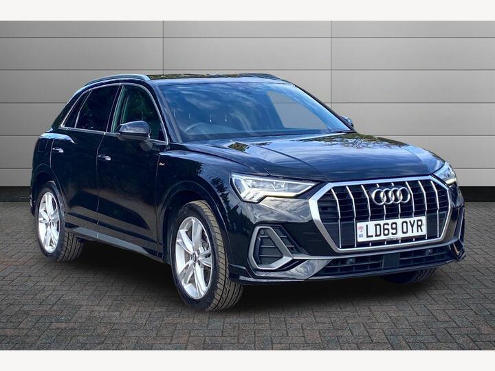 Audi Q3 1.5 TFSI CoD 35 S Line Euro 6 (s/s) 5dr