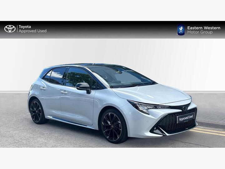 Toyota Corolla 1.8 VVT-h GR SPORT CVT Euro 6 (s/s) 5dr Toyota Corolla 1.8 VVT-h GR SPORT CVT Euro 6 (s/s) 5dr