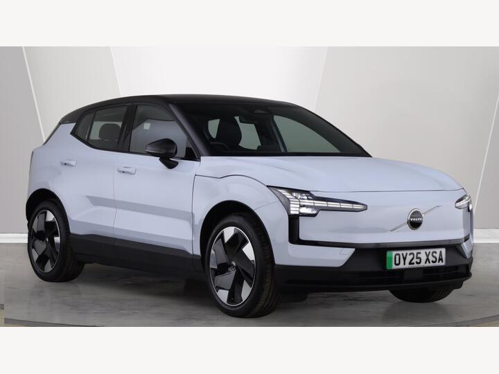 Volvo EX30 Twin Performance 69kWh Plus Auto AWD 5dr