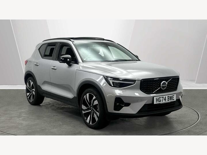 Volvo XC40 2.0 B4 MHEV Ultra Dark DCT Auto Euro 6 (s/s) 5dr