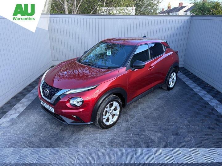 Nissan JUKE 1.0 DIG-T N-Connecta Euro 6 (s/s) 5dr