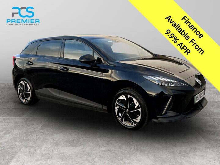 MG MG4 64kWh Trophy Long Range Auto 5dr