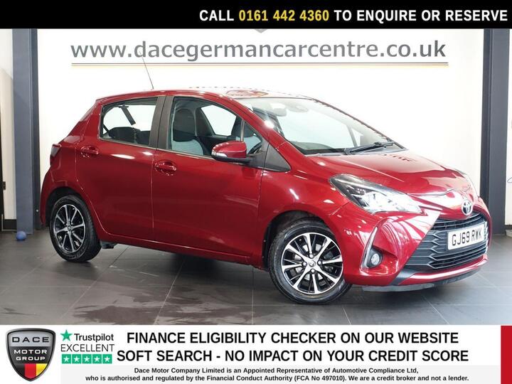 Toyota YARIS 1.5 VVT-i Icon Tech CVT Euro 6 5dr
