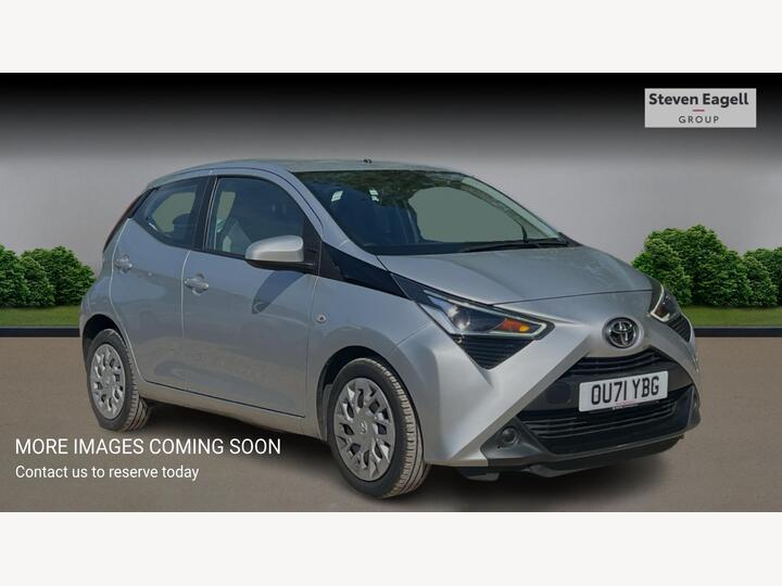 Toyota AYGO 1.0 VVT-i X-play Euro 6 (s/s) 5dr