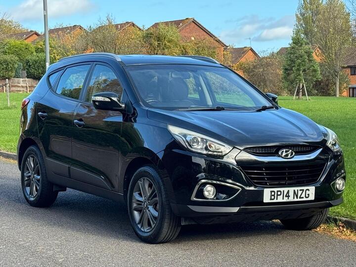 Hyundai Ix35 1.7 CRDi SE Euro 5 (s/s) 5dr Hyundai Ix35 1.7 CRDi SE Euro 5 (s/s) 5dr