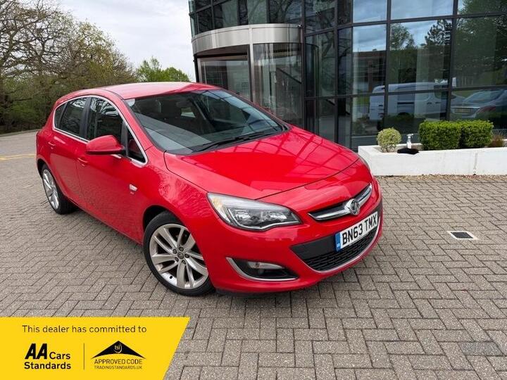 Vauxhall Astra 1.6 16v SRi Euro 5 5dr
