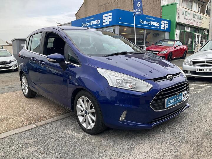 Ford B-Max 1.0T EcoBoost Titanium Euro 5 (s/s) 5dr