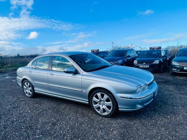 Jaguar X-Type 2.5 V6 SE (AWD) 4dr