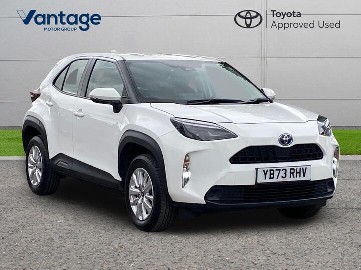 Toyota Yaris Cross 1.5 VVT-h Icon E-CVT Euro 6 (s/s) 5dr Toyota Yaris Cross 1.5 VVT-h Icon E-CVT Euro 6 (s/s) 5dr