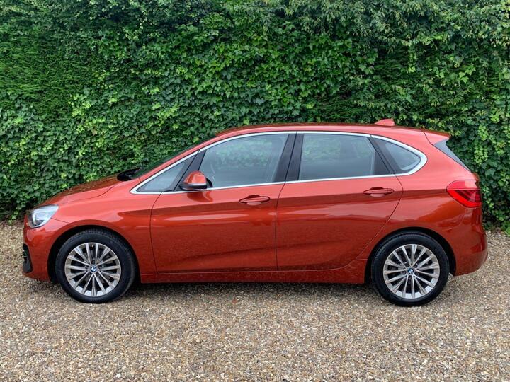 BMW 2 SERIES ACTIVE TOURER 2.0 220d Luxury Auto XDrive Euro 6 (s/s) 5dr BMW 2 SERIES ACTIVE TOURER 2.0 220d Luxury Auto XDrive Euro 6 (s/s) 5dr