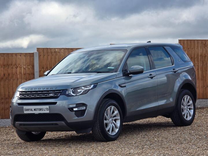 Land Rover Discovery Sport 2.0 TD4 SE Tech Auto 4WD Euro 6 (s/s) 5dr Land Rover Discovery Sport 2.0 TD4 SE Tech Auto 4WD Euro 6 (s/s) 5dr