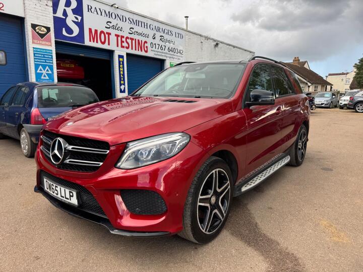 Mercedes-Benz GLE 3.0 GLE350d V6 AMG Line (Premium) G-Tronic 4MATIC Euro 6 (s/s) 5dr Mercedes-Benz GLE 3.0 GLE350d V6 AMG Line (Premium) G-Tronic 4MATIC Euro 6 (s/s) 5dr