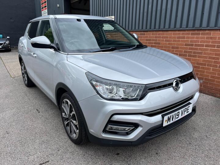 SsangYong Tivoli 1.6 E-XGi Ultimate Euro 6 (s/s) 5dr