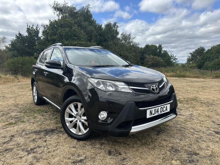 Toyota RAV4 2.2 D-4D Invincible 4WD Euro 5 5dr