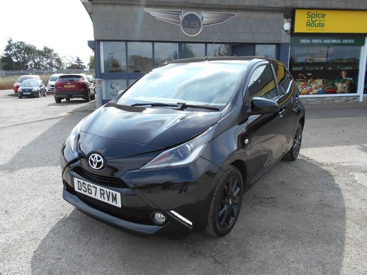 Toyota AYGO 1.0 VVT-i X-press X-shift Euro 6 5dr