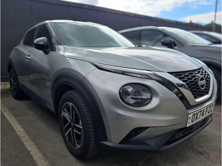 Nissan JUKE 1.0 DIG-T N-Connecta Euro 6 (s/s) 5dr