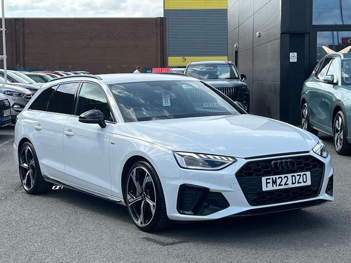 Audi A4 Avant 2.0 TFSI 40 Black Edition S Tronic Euro 6 (s/s) 5dr