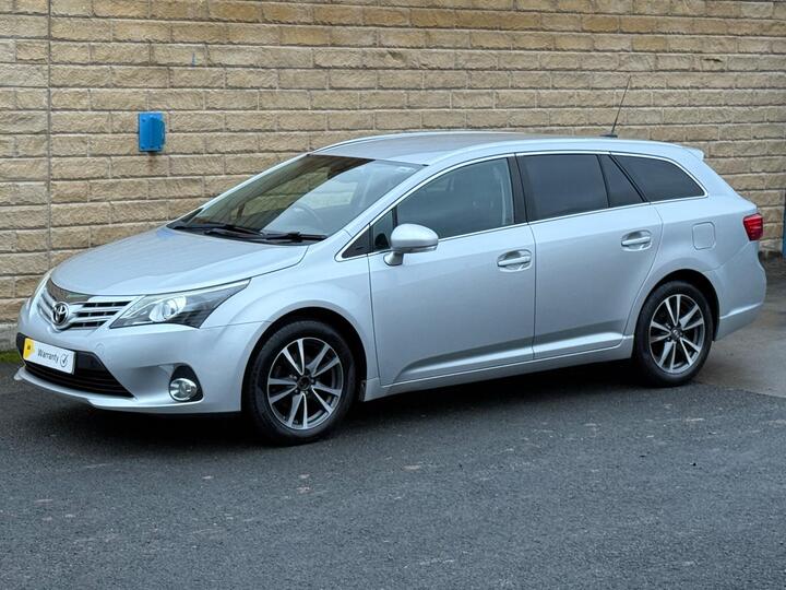 Toyota Avensis 1.8 V-Matic Icon Tourer Euro 5 5dr Toyota Avensis 1.8 V-Matic Icon Tourer Euro 5 5dr
