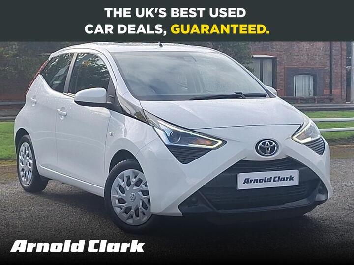 Toyota AYGO 1.0 VVT-i X-play Euro 6 5dr (Safety Sense)
