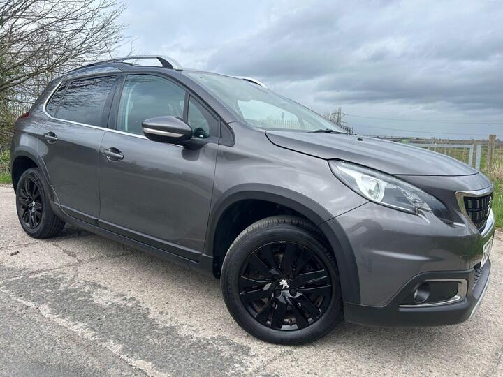 Peugeot 2008 1.2 PureTech Allure Premium Euro 6 (s/s) 5dr Peugeot 2008 1.2 PureTech Allure Premium Euro 6 (s/s) 5dr