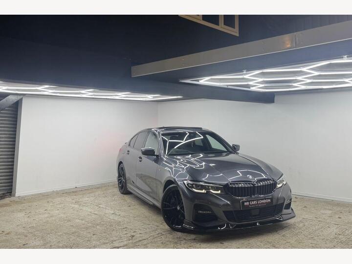 BMW 3 SERIES 2.0 320d M Sport Auto XDrive Euro 6 (s/s) 4dr BMW 3 SERIES 2.0 320d M Sport Auto XDrive Euro 6 (s/s) 4dr