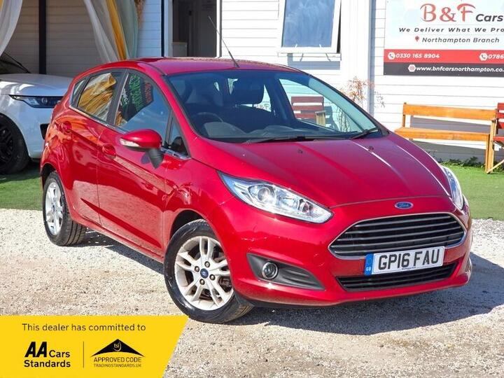 Ford Fiesta 1.0T EcoBoost Zetec Powershift Euro 6 5dr