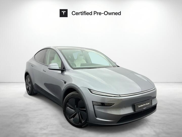 Tesla Model Y 84.7kWh (Dual Motor) Long Range Auto 4WDE 5dr