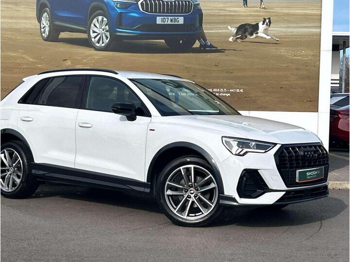 Audi Q3 1.5 TFSI CoD 35 Black Edition Euro 6 (s/s) 5dr