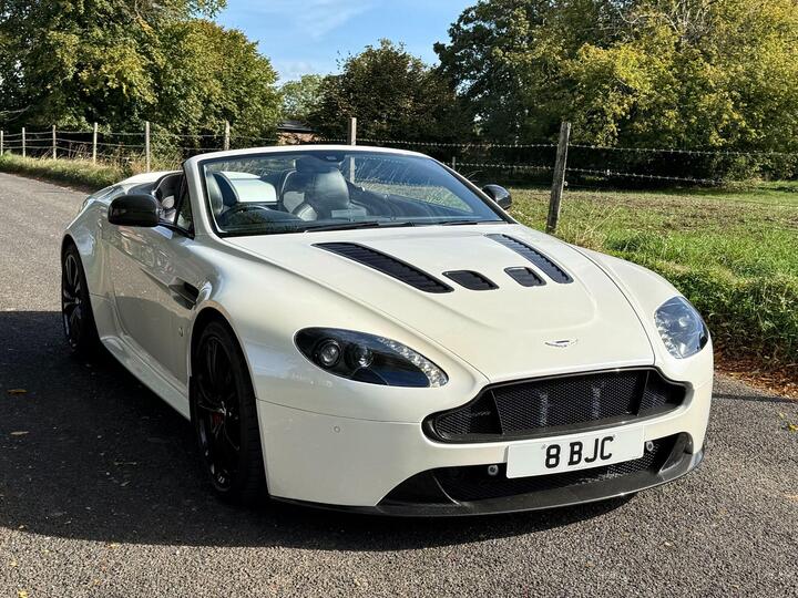 Aston Martin Vantage 6.0 V12 S Roadster Sportshift Euro 5 2dr