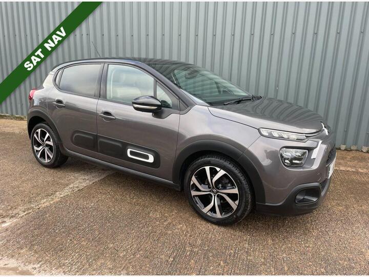 Citroen C3 1.2 PureTech Shine Plus Euro 6 (s/s) 5dr Citroen C3 1.2 PureTech Shine Plus Euro 6 (s/s) 5dr
