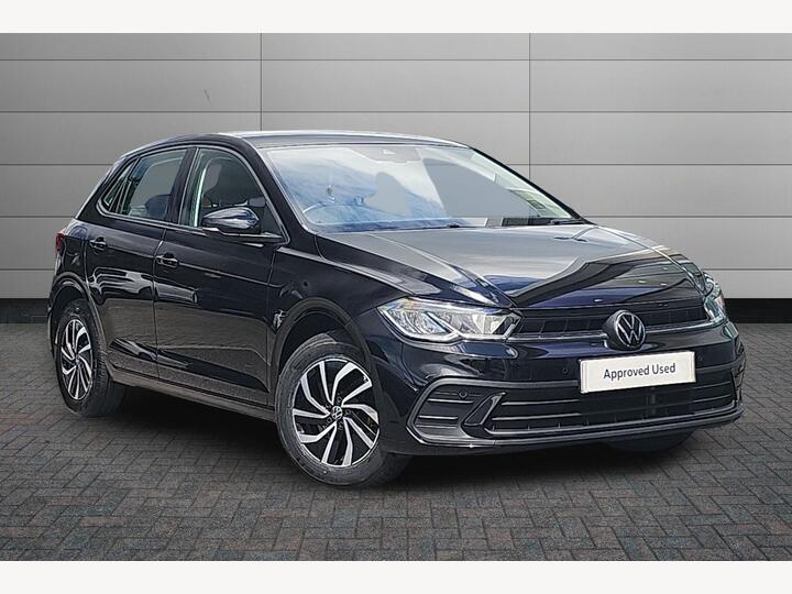Volkswagen Polo 1.0 TSI Life Euro 6 (s/s) 5dr Volkswagen Polo 1.0 TSI Life Euro 6 (s/s) 5dr
