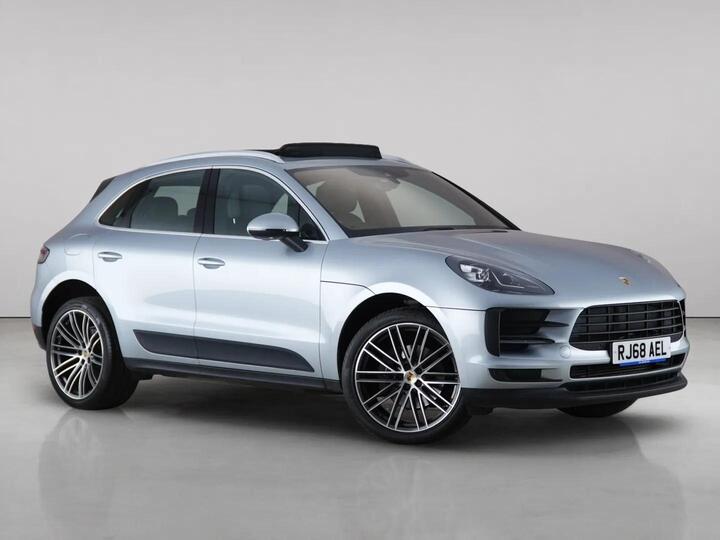 Porsche Macan 2.0T PDK 4WD Euro 6 (s/s) 5dr
