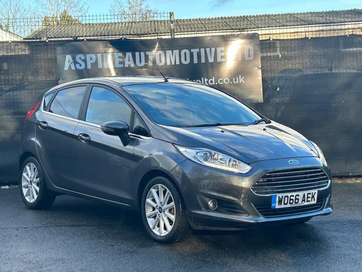 Ford Fiesta 1.0T EcoBoost Titanium Euro 6 (s/s) 5dr