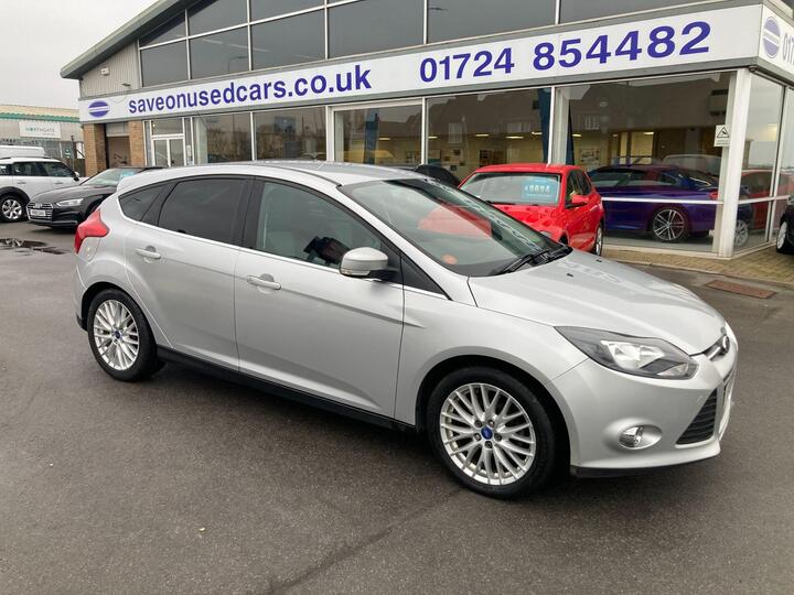 Ford Focus 1.6 Zetec Euro 5 5dr