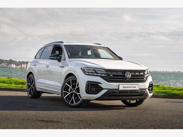 Volkswagen TOUAREG 3.0 V6 TSI EHybrid 14.3kWh R Tiptronic 4Motion Euro 6 (s/s) 5dr
