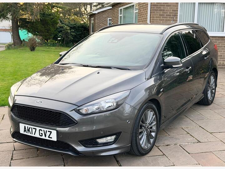 Ford Focus 1.5 TDCi EcoBoost ST-Line Euro 6 (s/s) 5dr