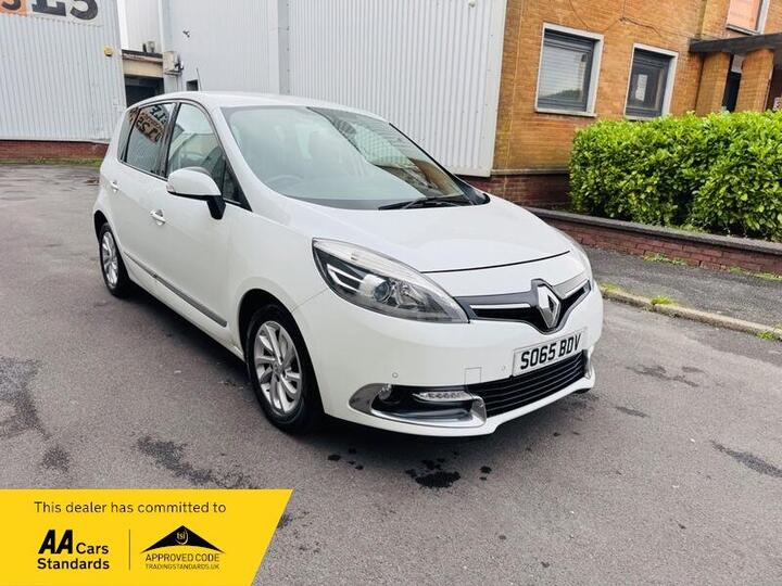 Renault Scenic 1.5 DCi Dynamique Nav Euro 6 (s/s) 5dr Renault Scenic 1.5 DCi Dynamique Nav Euro 6 (s/s) 5dr