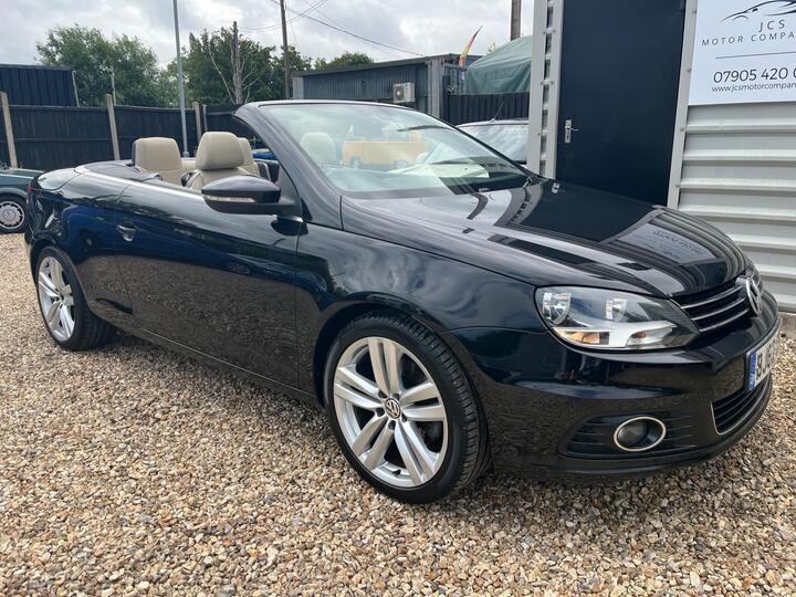 Volkswagen Eos 2.0 TDI BlueMotion Tech Sport Cabriolet Euro 5 (s/s) 2dr Volkswagen Eos 2.0 TDI BlueMotion Tech Sport Cabriolet Euro 5 (s/s) 2dr