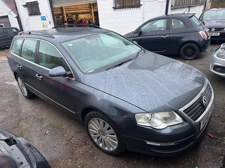 Volkswagen Passat 2.0 TDI BlueMotion Tech Highline Euro 5 (s/s) 5dr