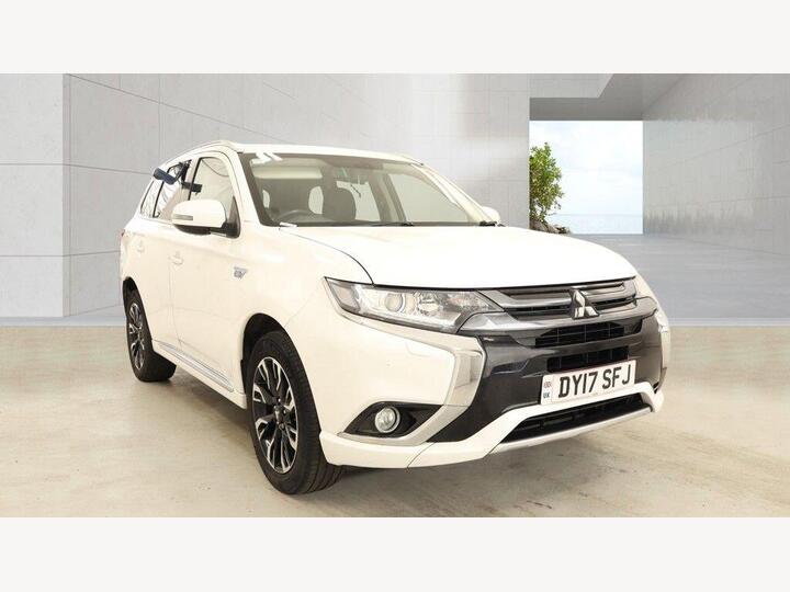 Mitsubishi OUTLANDER 2.0h 12kWh Kotu CVT 4WD Euro 6 (s/s) 5dr