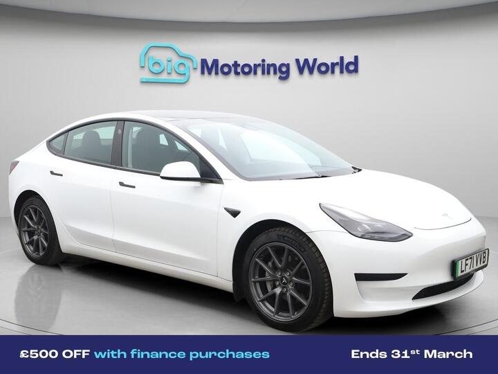 Tesla Model 3 Standard Range Plus Auto RWD 4dr