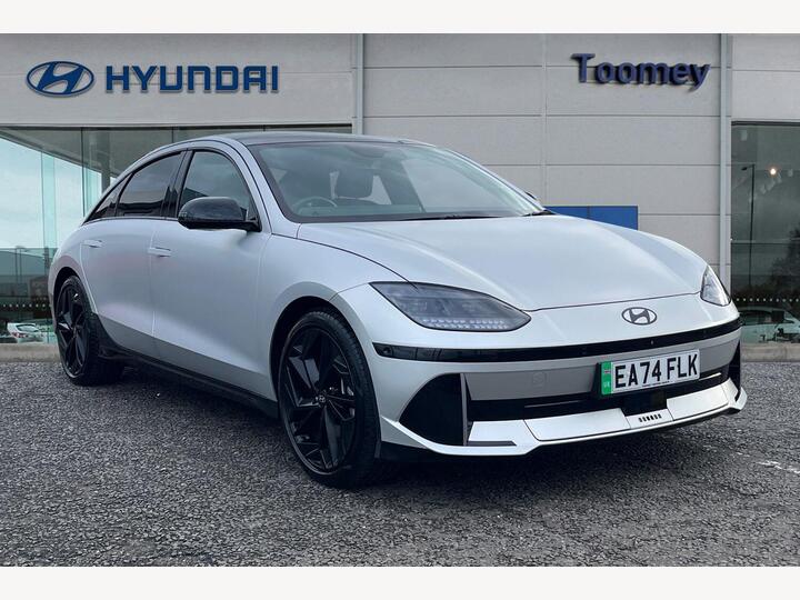 Hyundai Ioniq 6 77.4kWh First Edition Auto AWD 4dr Hyundai Ioniq 6 77.4kWh First Edition Auto AWD 4dr