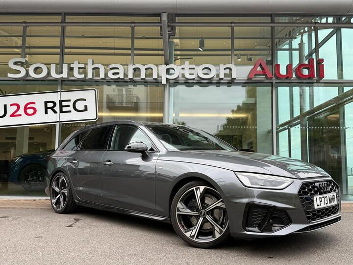 Audi A4 Avant 2.0 TDI 35 Black Edition S Tronic Euro 6 (s/s) 5dr