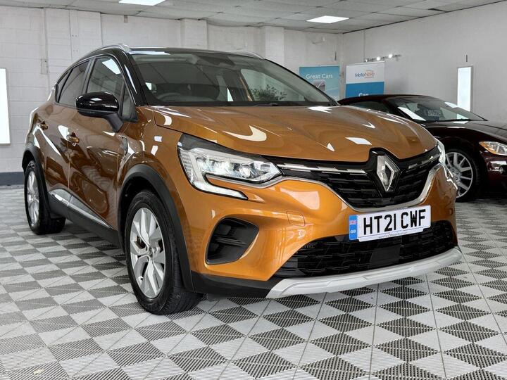 Renault CAPTUR 1.3 TCe Iconic Euro 6 (s/s) 5dr