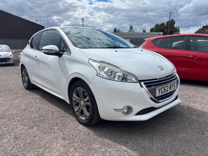 Peugeot 208 1.4 VTi Allure Euro 5 3dr