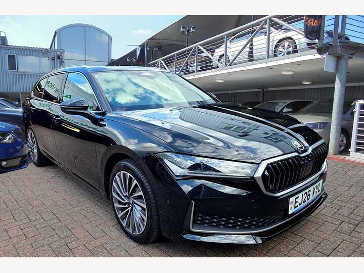 Skoda Superb 1.5 TSI IV 25.7kWh Laurin & Klement DSG Euro 6 (s/s) 5dr