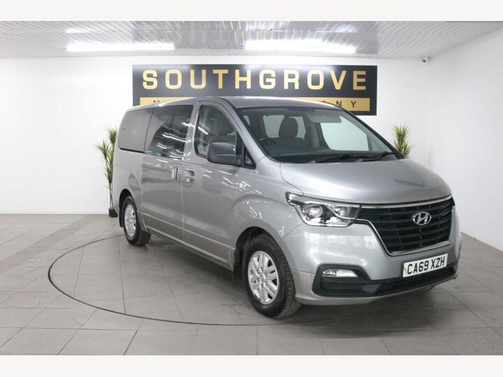 Hyundai I800 2.5 CRDi SE Nav Euro 6 5dr Hyundai I800 2.5 CRDi SE Nav Euro 6 5dr