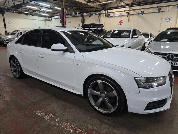 Audi A4 2.0 TDI Black Edition Euro 5 (s/s) 4dr
