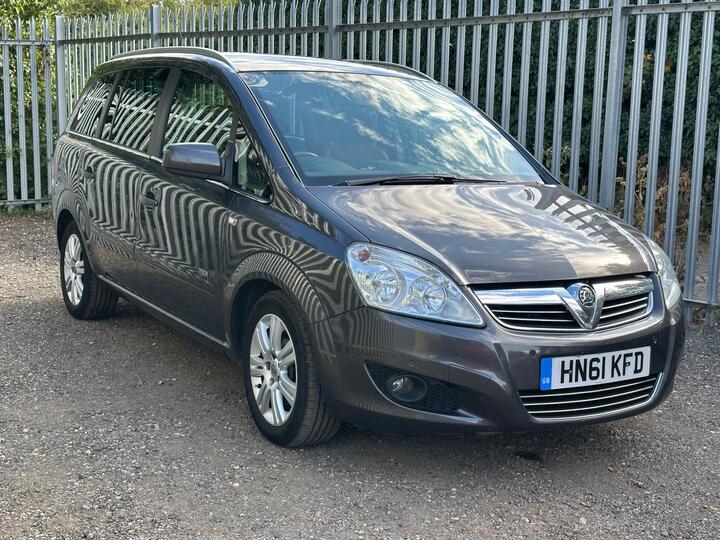 Vauxhall Zafira 1.7 CDTi EcoFLEX Design Euro 5 5dr (SNav)