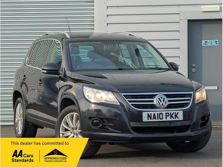 Volkswagen Tiguan 2.0 TSI SE Auto 4WD Euro 4 5dr Volkswagen Tiguan 2.0 TSI SE Auto 4WD Euro 4 5dr